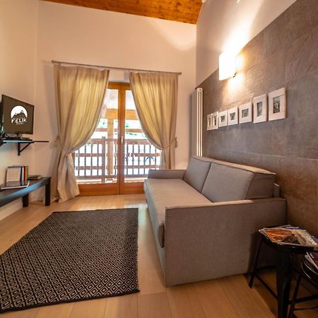 Alta Luce Mountain Lodge Грессоне-Ла-Триніте Екстер'єр фото
