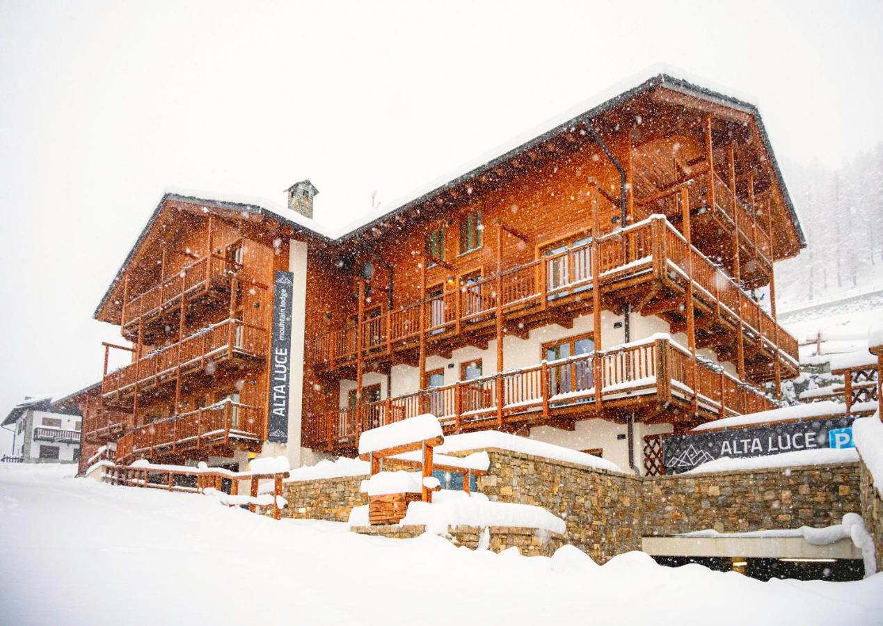 Alta Luce Mountain Lodge Грессоне-Ла-Триніте Екстер'єр фото